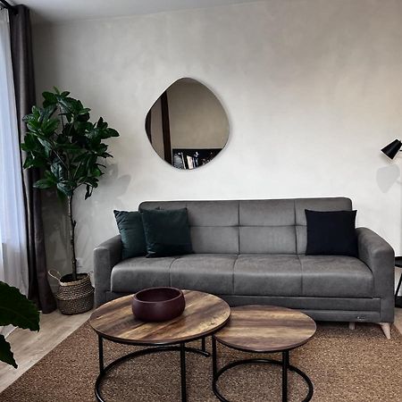 Myaka Appartement Wood Cholet Exterior foto