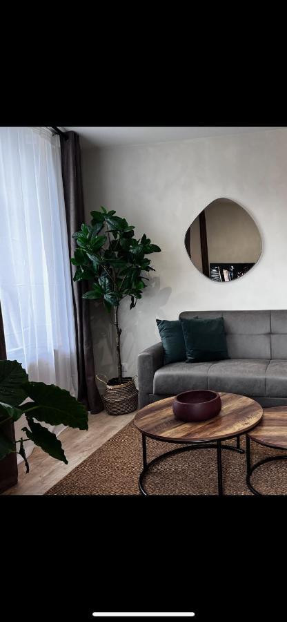 Myaka Appartement Wood Cholet Exterior foto